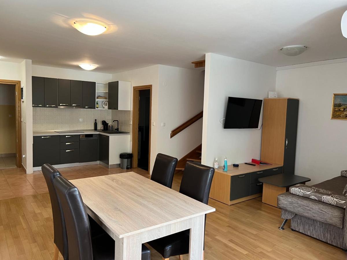 Apartmani Funda Bol Kültér fotó